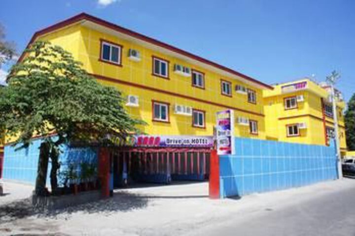 GoGo Hotel