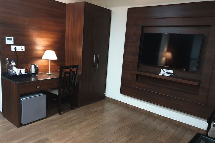 Room 36 of 52
