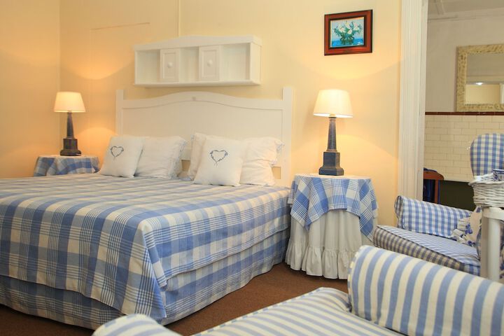 Room 2 of 61