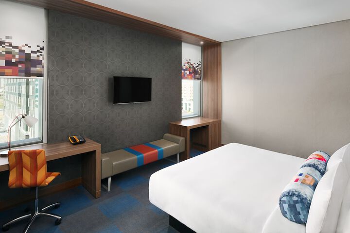 Room 10 of 54