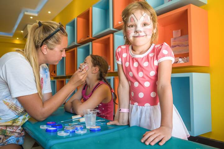 Childrens Activities 87 of 140
