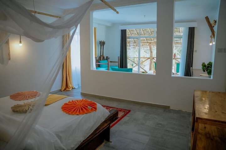 Room 5 of 22
