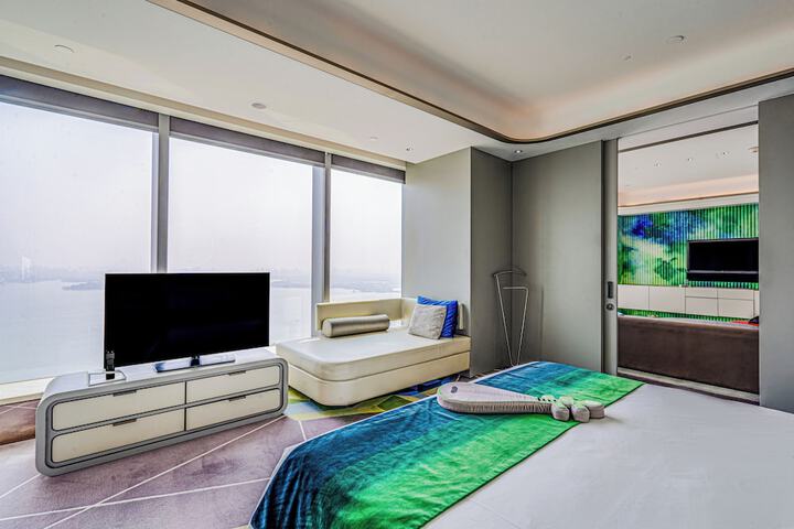 Room 57 of 168