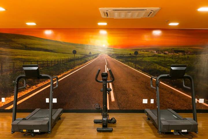 Health and Fitness 24 of 38