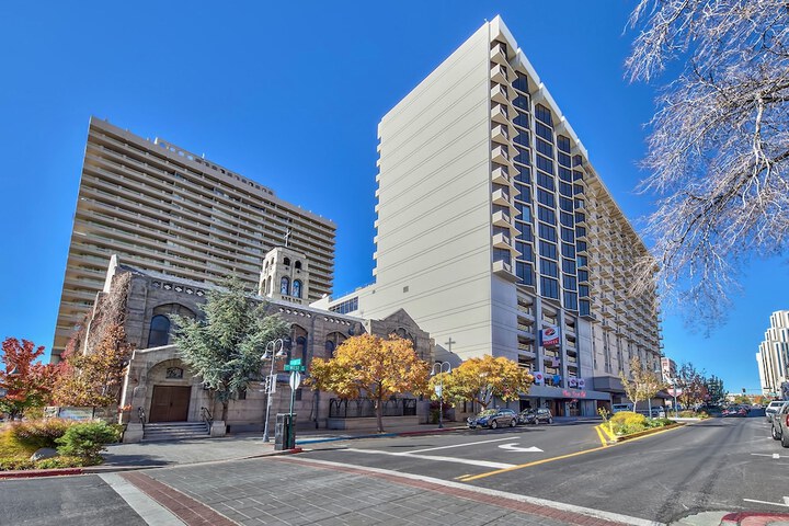 Plaza Resort Club Reno | Bookonline.com