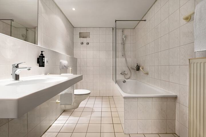 Clean Restrooms