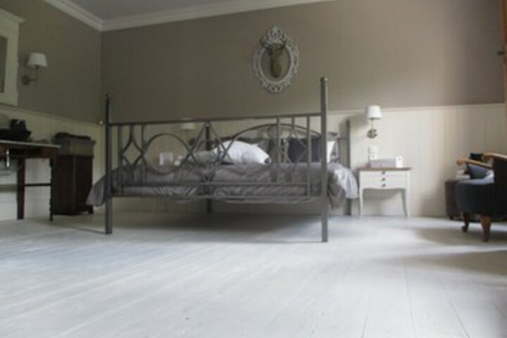 Room 21 of 40
