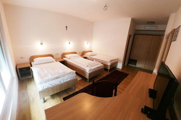 Room 20 of 60