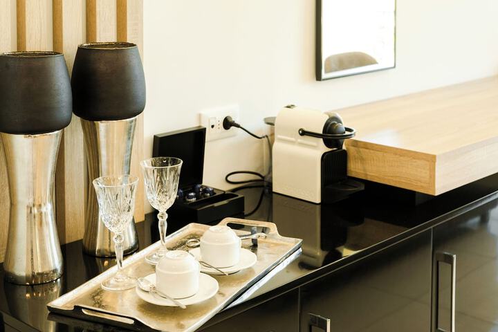 Breakfast/Coffee Service 56 of 97