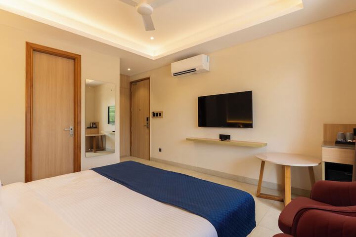 Room 18 of 37