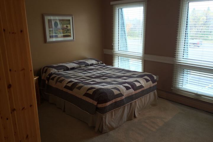 Room 3 of 19