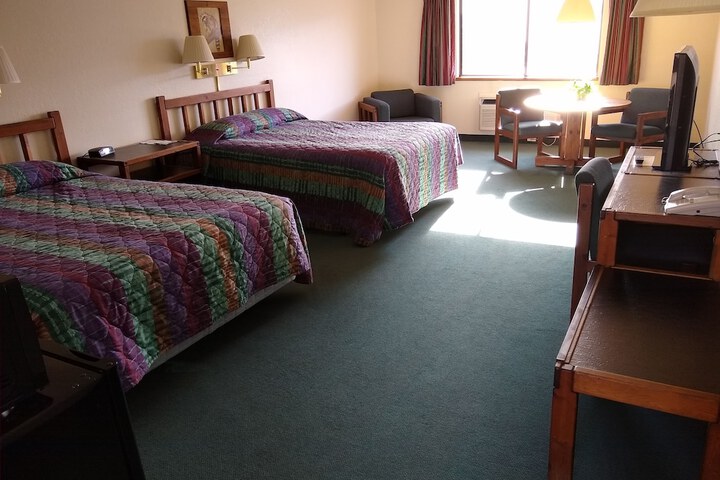 Room 12 of 34