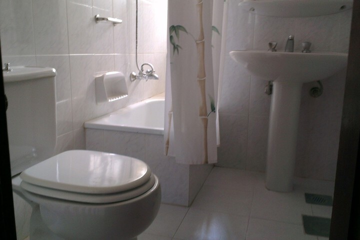 Room 36 of 84