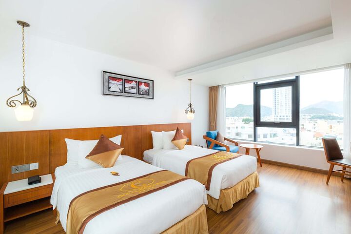 Room 37 of 121