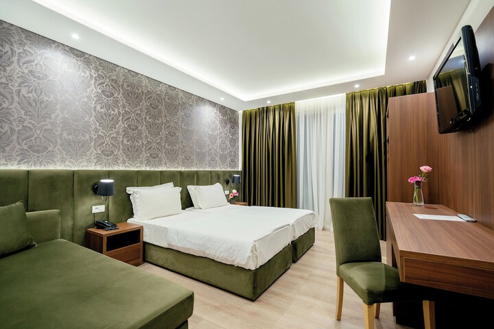 Room 17 of 51