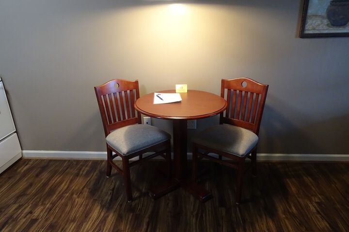 Dining Photos