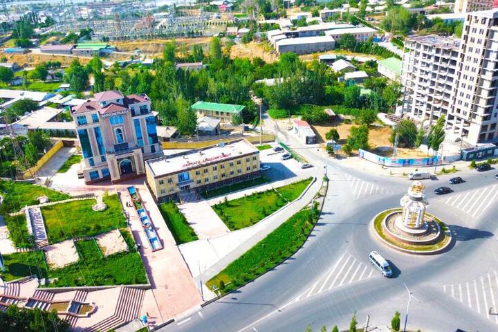 General 4 of 23