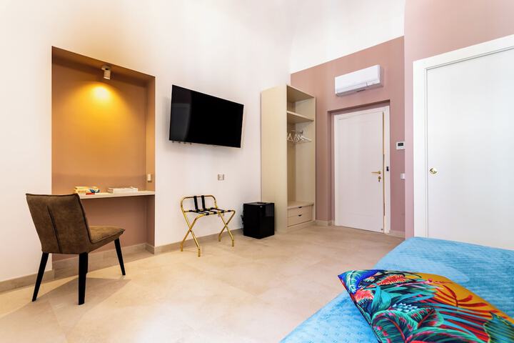 Room 31 of 54