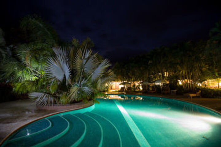 Pool 40 of 54