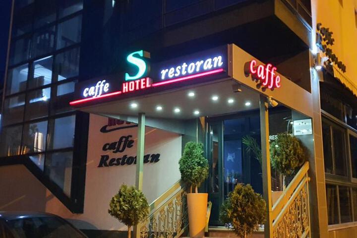 Hotel S
