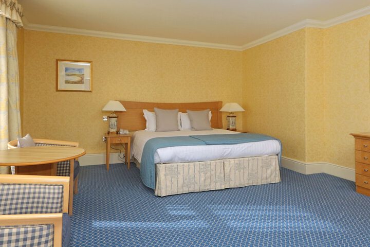 Room 50 of 110
