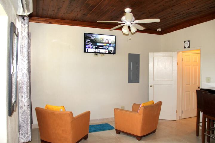 Room 51 of 83