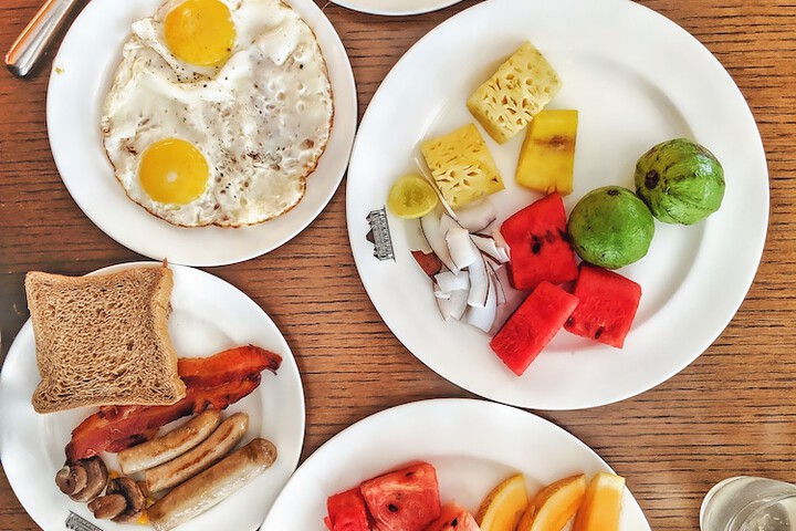 Breakfast/Coffee Service 77 of 106