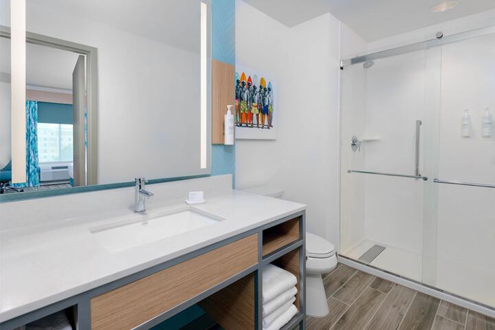 Bathroom shower
