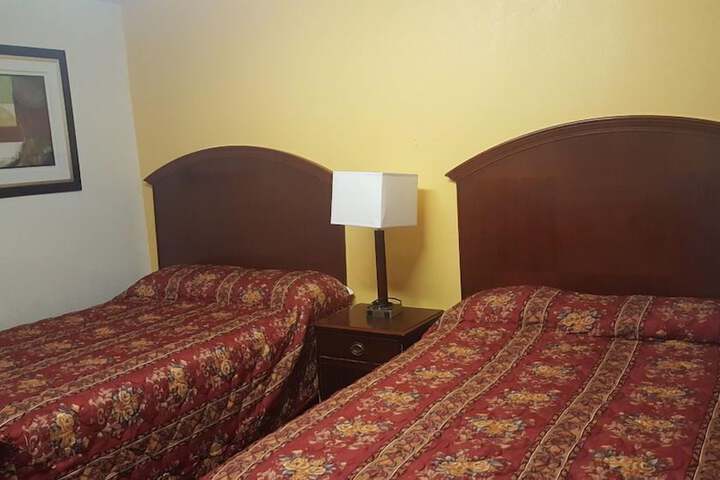 Room 12 of 20