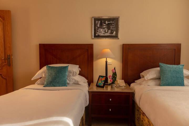 Room 128 of 420