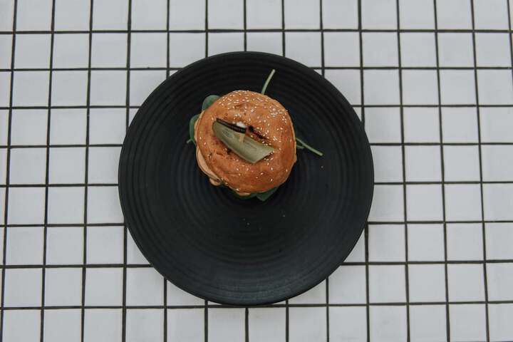 Dining 36 of 54