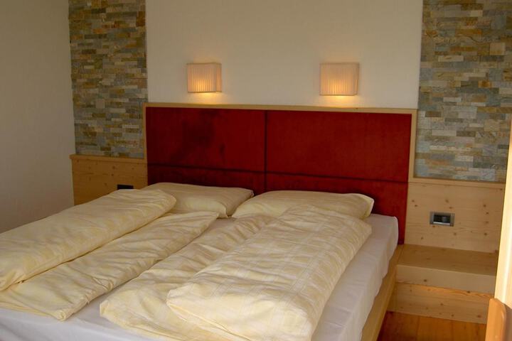 Room 18 of 52