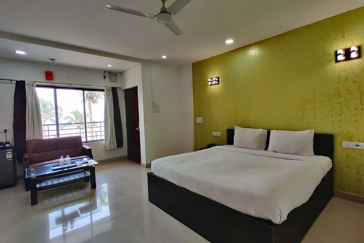 Room 18 of 81