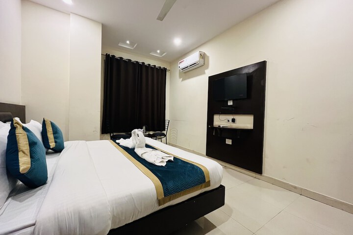 Room 20 of 61