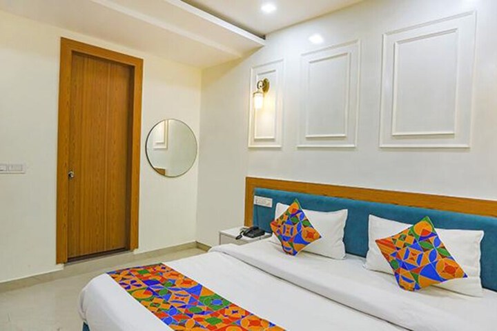Room 14 of 26