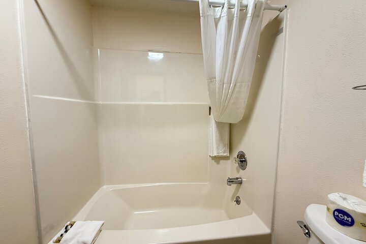 Room 48 of 90