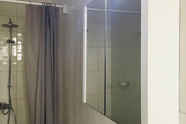 Room 15 of 24
