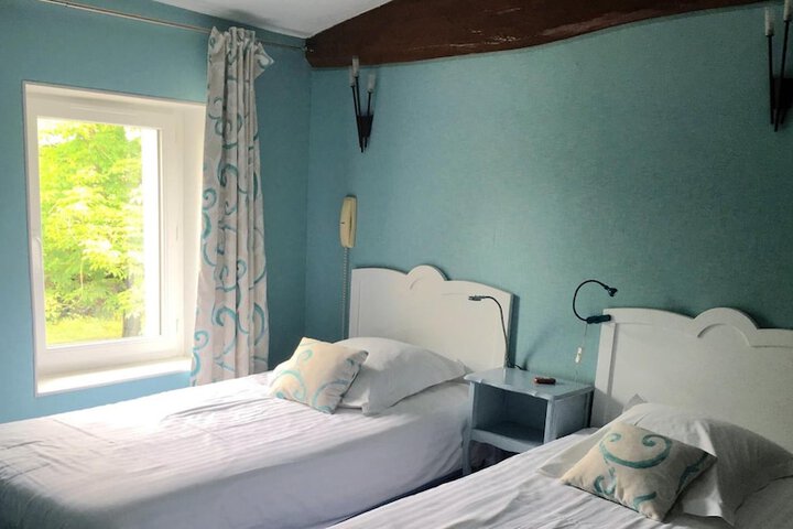Room 20 of 40