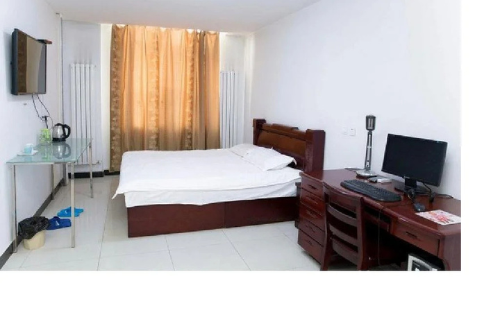Room 2 of 2
