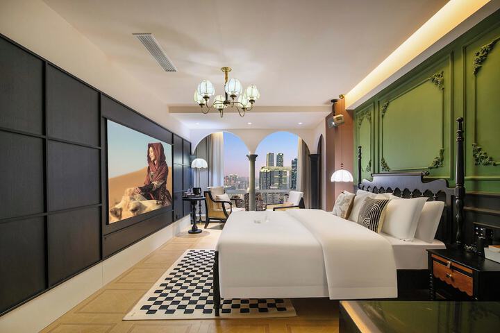 Room 26 of 112