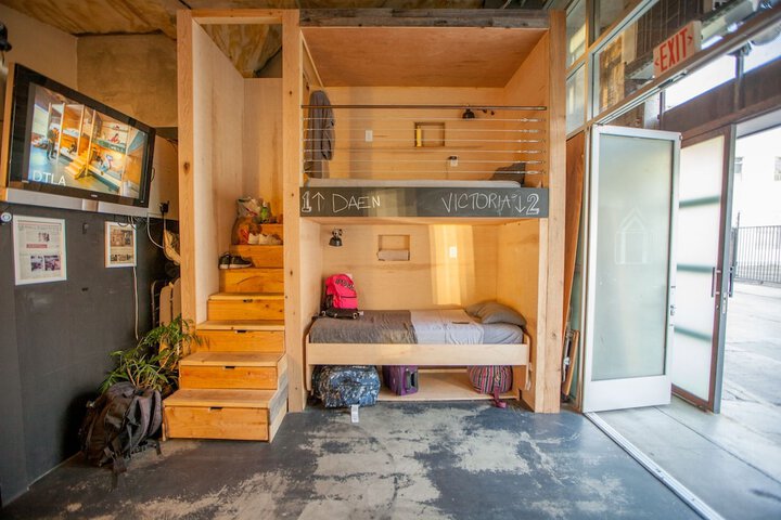 Room 10 of 49