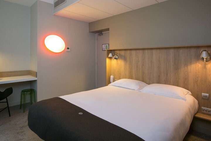 Room 12 of 59