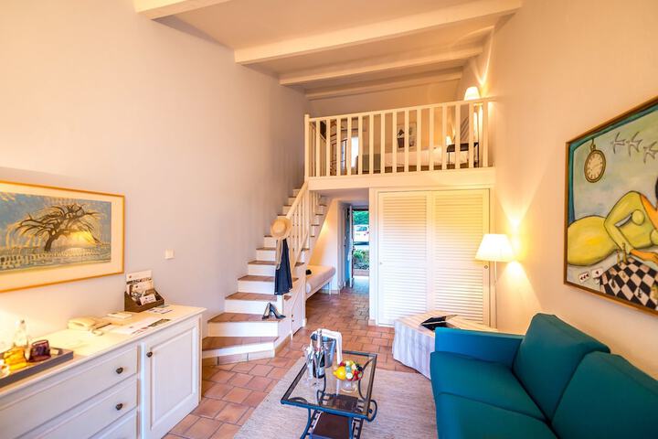 Room 15 of 50