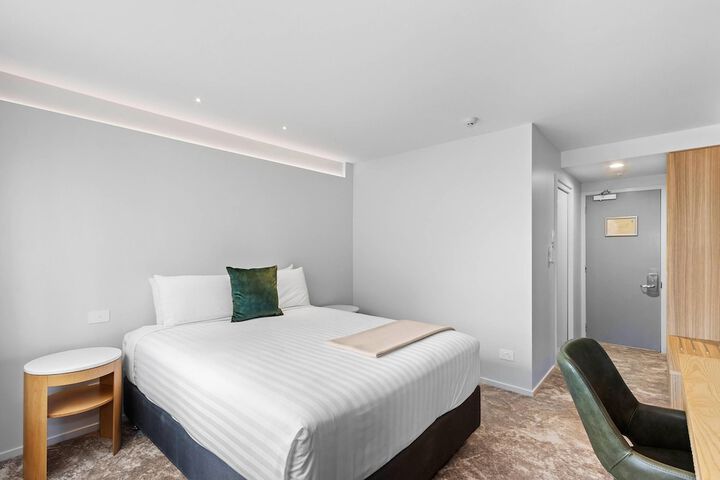 Room 54 of 114