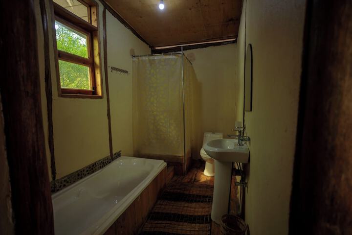 Room 8 of 13