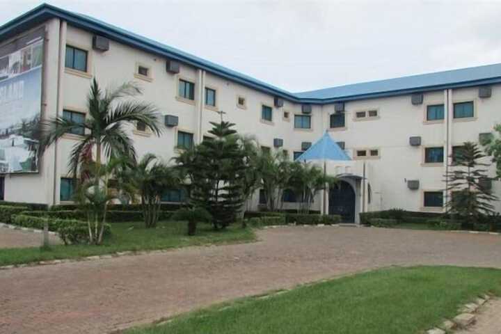 Blue Island Hotel & Suites