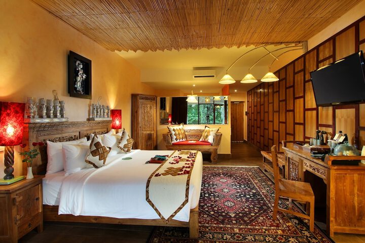 Room 5 of 25