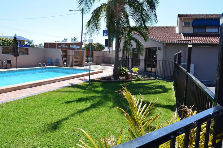 Pool 38 of 43