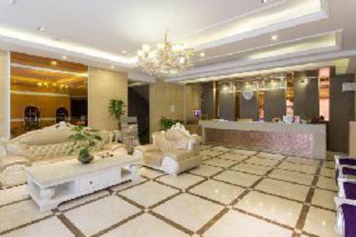 Xinghui Hotel