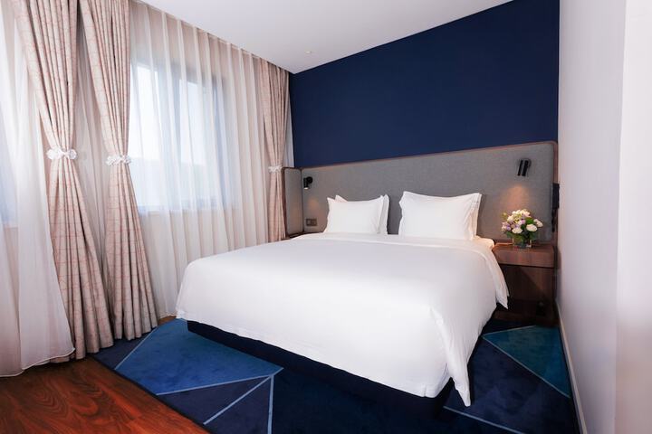Room 20 of 54